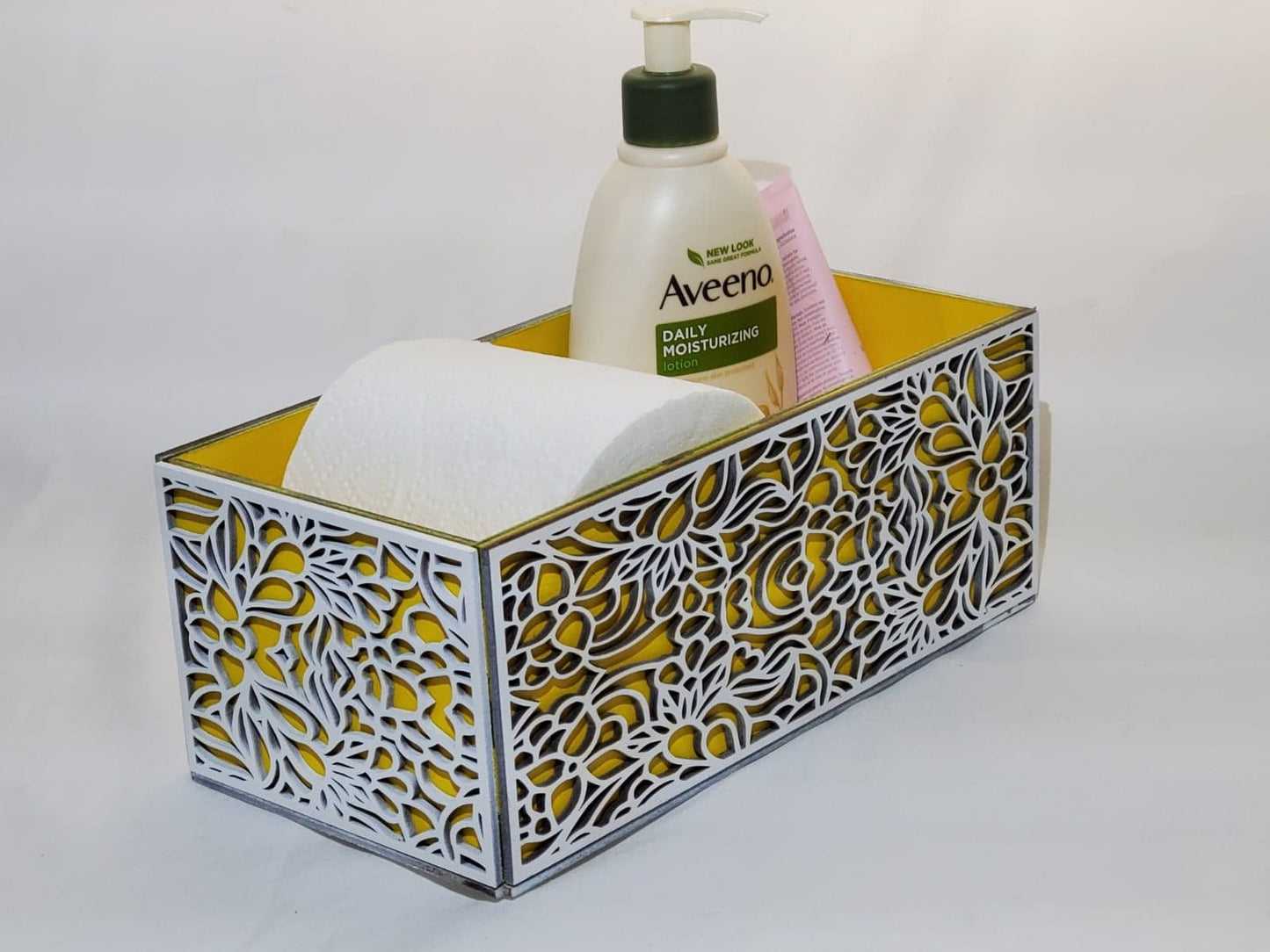 Wooden box to sit on the back of the toilet to organize toiletries. Comes in 9 inches, 14 inches or 17 inches. inner layer customized to color of choice