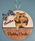 Personalized Peeking Pet Welcome Sign – 11 in or 18 in