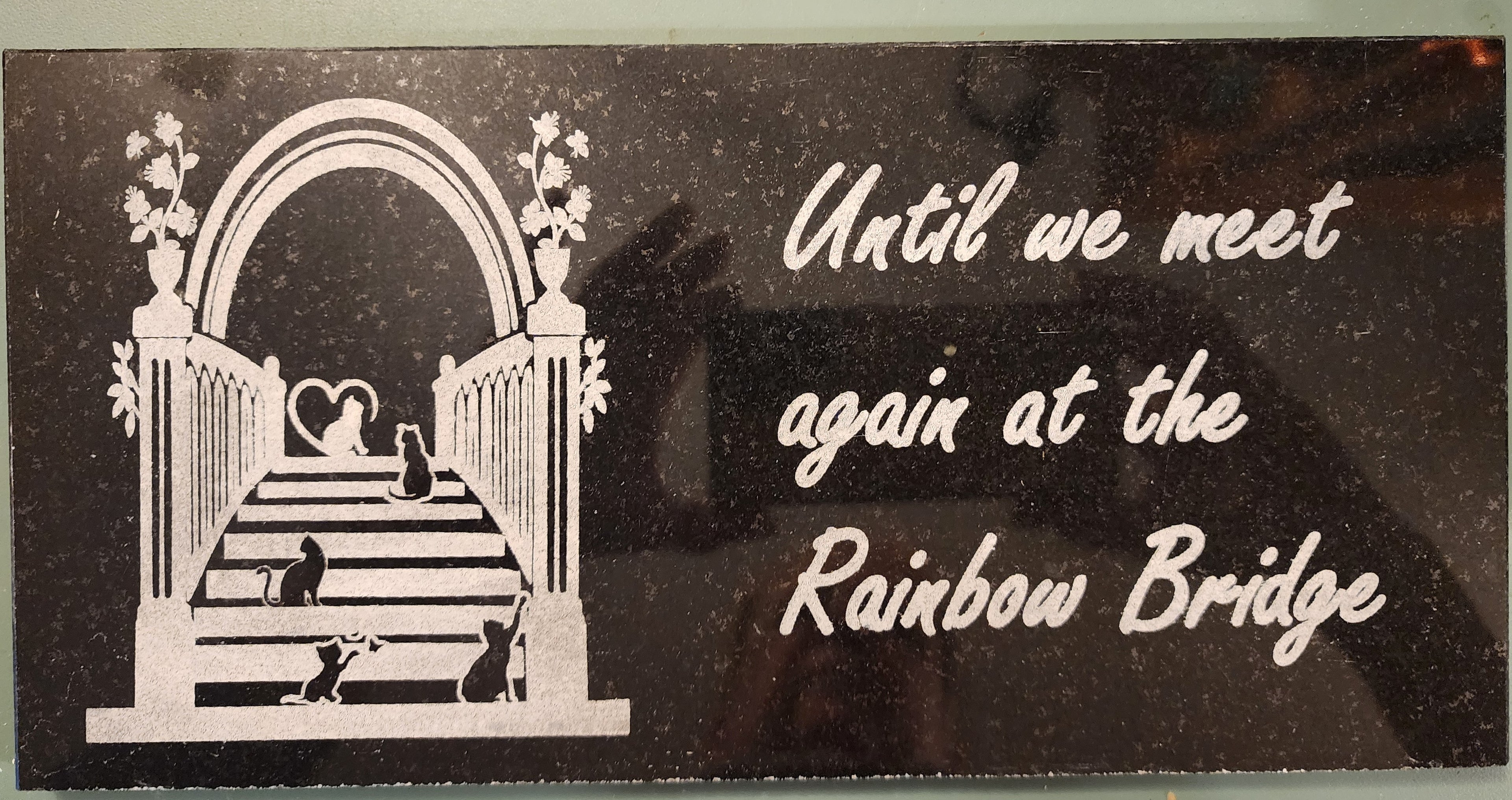 Granite Pet Memorial – Personalized